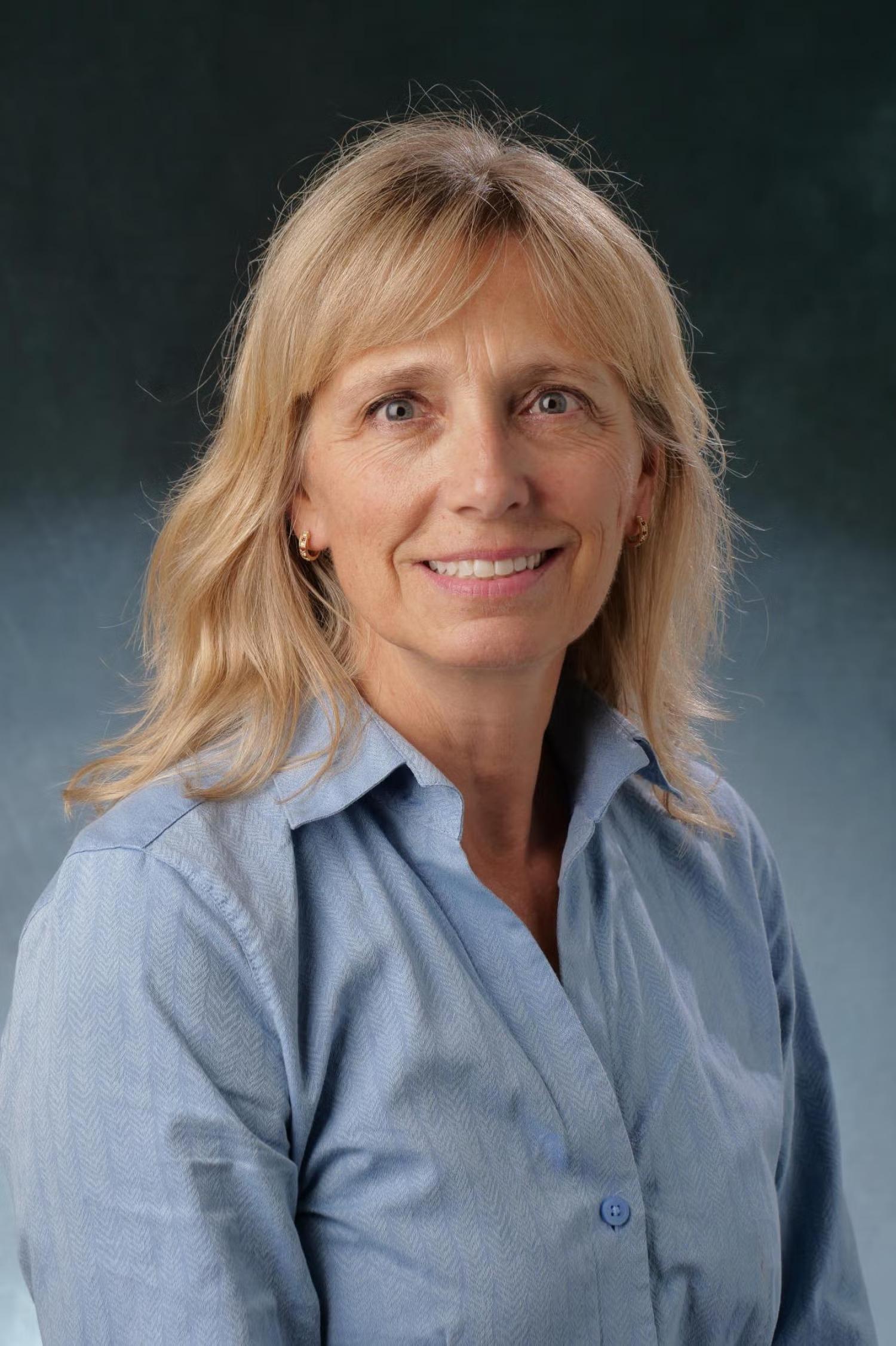 Stefanie Countryman headshot